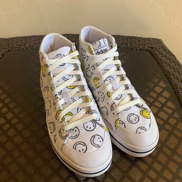 Adidas Neo Bravada Smiley mid sneakers shoes size 5 - Picture 2 of 8